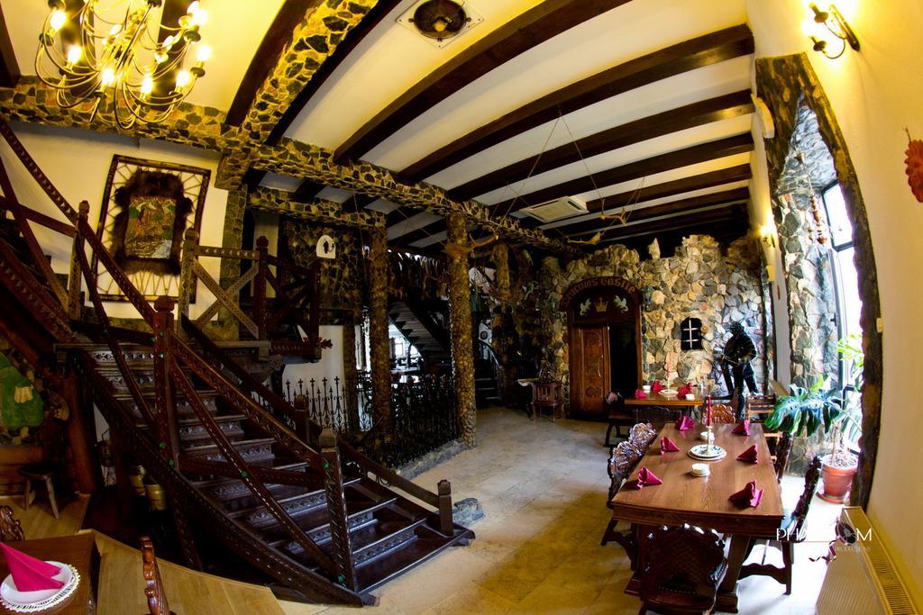 Hunter Prince Castle Hotel Турда Экстерьер фото
