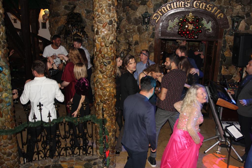 Hunter Prince Castle Hotel Турда Экстерьер фото