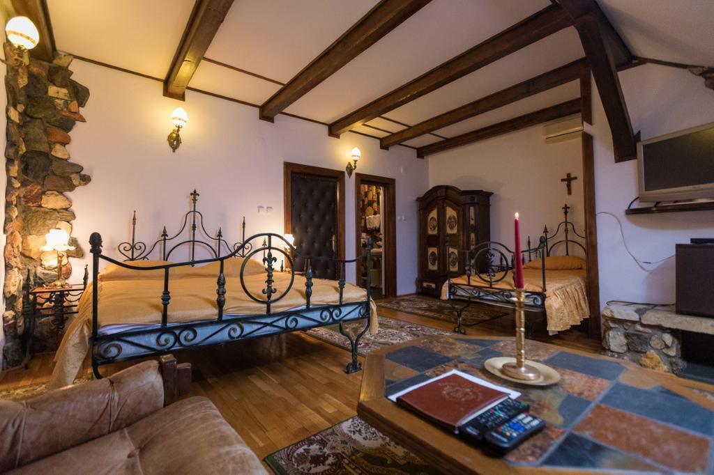Hunter Prince Castle Hotel Турда Экстерьер фото