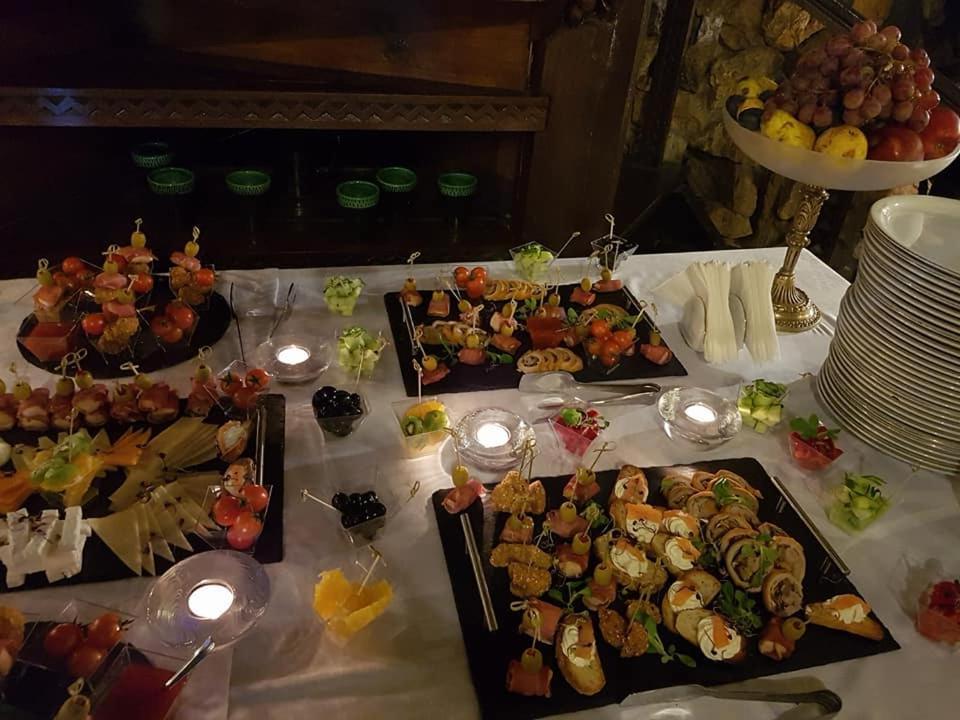 Hunter Prince Castle Hotel Турда Экстерьер фото