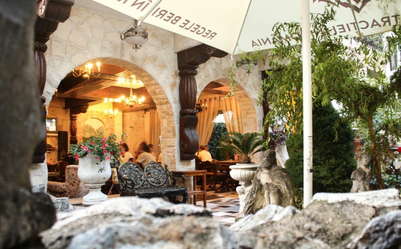 Hunter Prince Castle Hotel Турда Экстерьер фото