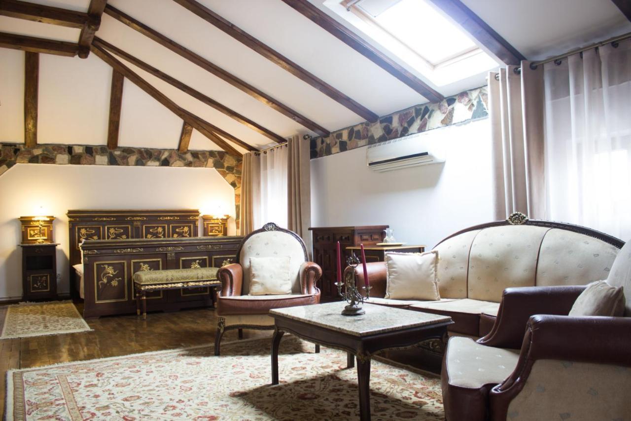 Hunter Prince Castle Hotel Турда Экстерьер фото