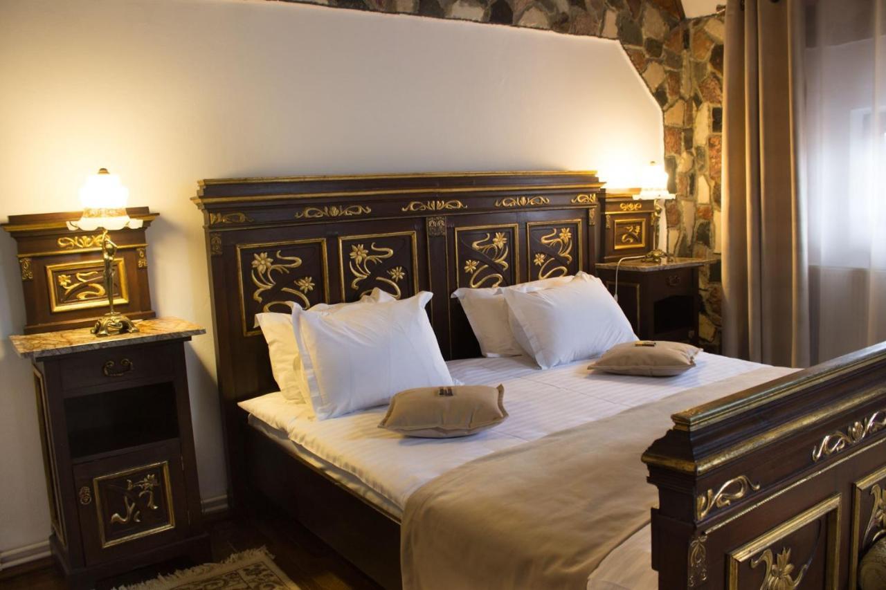 Hunter Prince Castle Hotel Турда Экстерьер фото